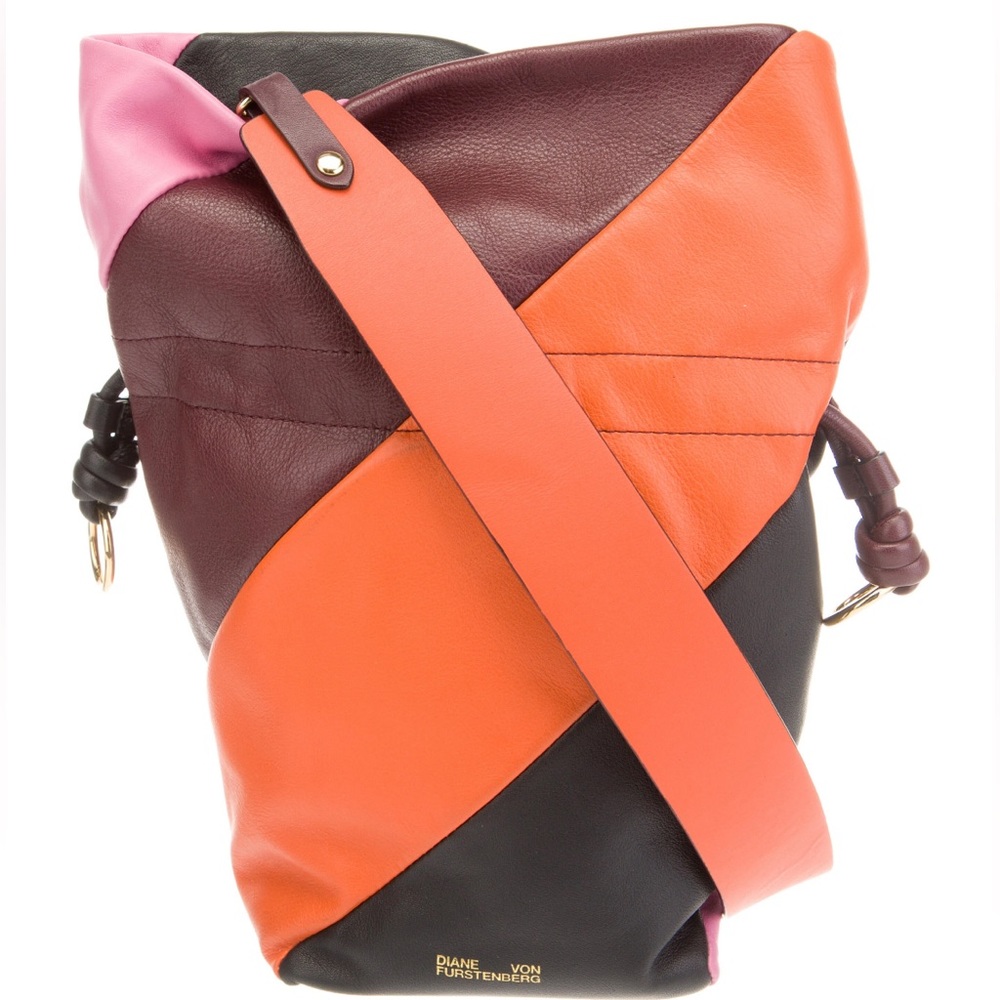 Unique Stylish Diane Von Furstenberg Bucket bag